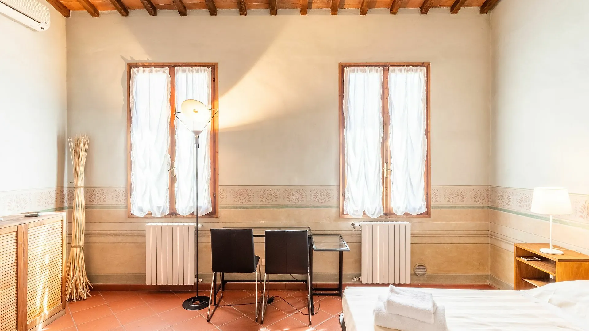 Romeo Apartment Florence Italy